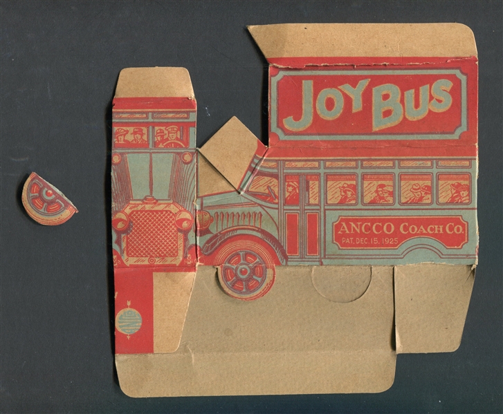 R-UNC American Novelty Candy Coach Bus Candy Box
