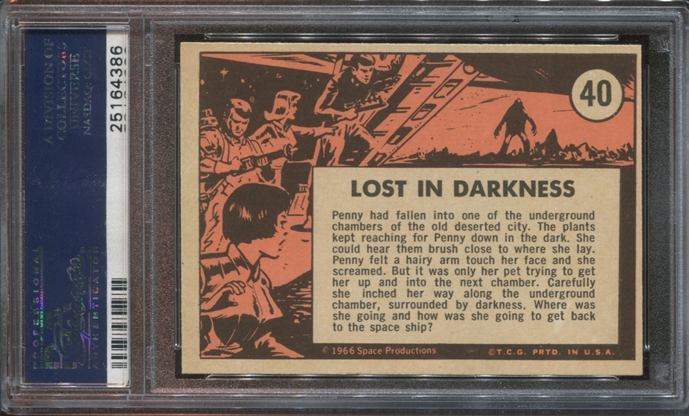 1966 Topps Lost in Space #40 Lost in Darkness PSA9 Mint(OC)