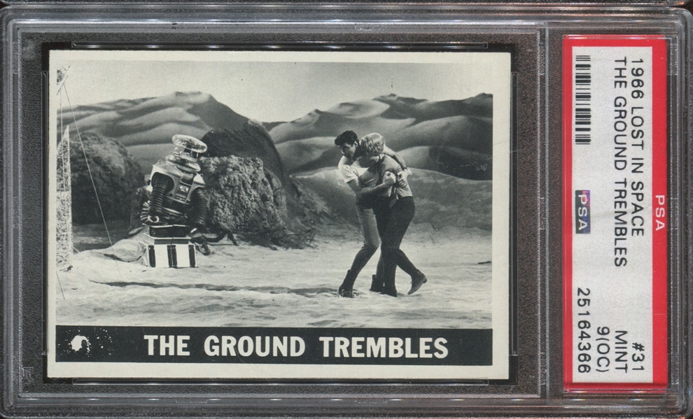 1966 Topps Lost in Space #31 The Ground Tembles PSA9 Mint(OC)
