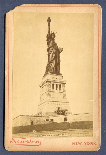 N566 Newsboy Tobacco #96 Statue of Liberty Cabinet